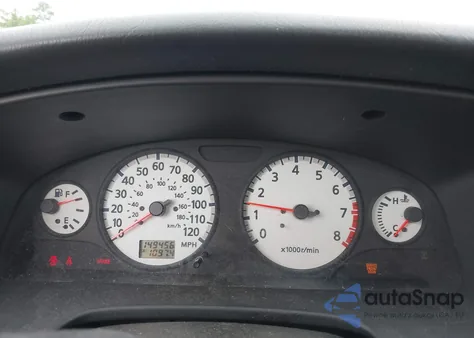 2001 Nissan Pathfinder Le/Se/Xe z USA, uszkodzony, nr VIN JN8DR07Y91W526505